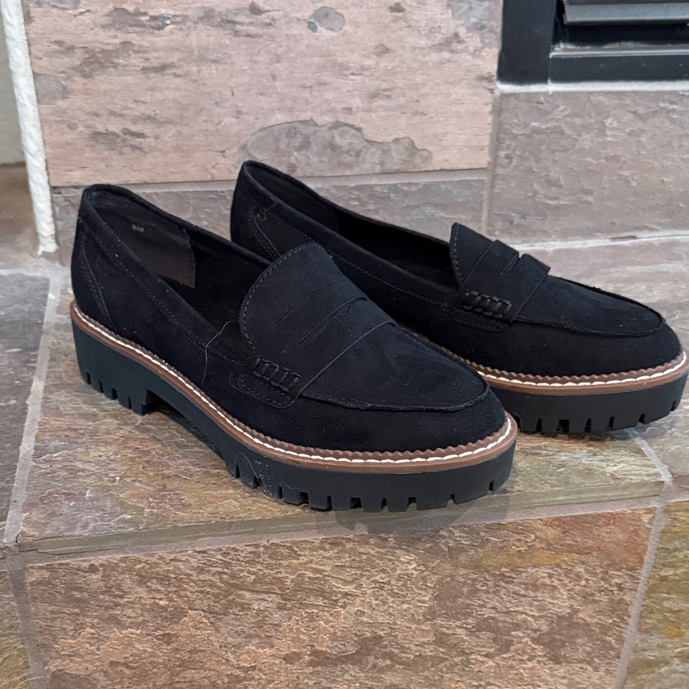 Jelly pop Black Paris Loafer faux Suede lug sole NIB size 8